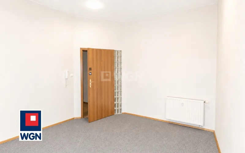 Lokal biurowy na  wynajem Ostrów Wielkopolski - Lokal biurowy do wynajęcia w centrum Ostrowa Wlkp.